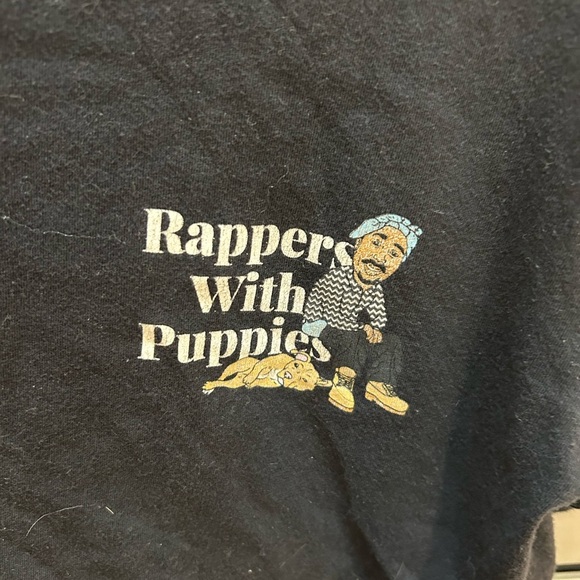 Dog limited rappers with puppies Tee, size S, slight wear - Picture 2 of 4